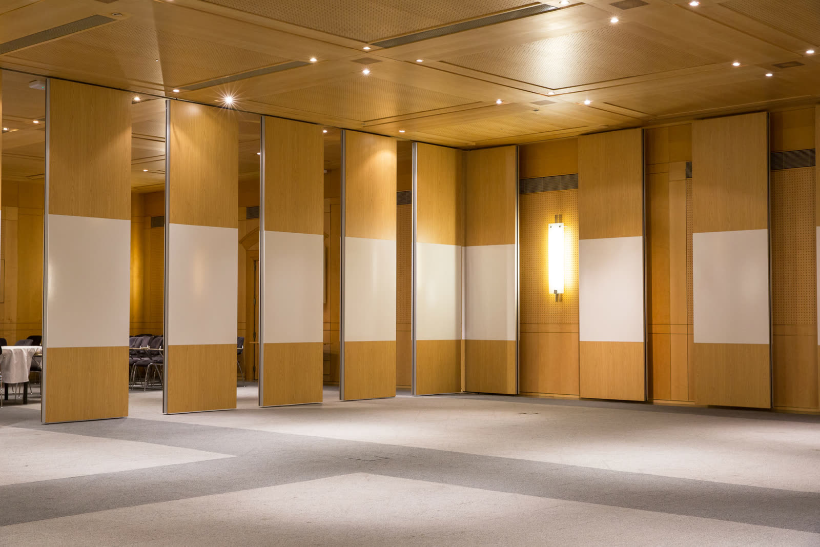 Mur mobile suspendu haute acoustique